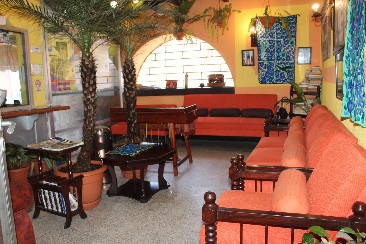 Hotel Casa Del Viajero Quetzaltenango Dış mekan fotoğraf